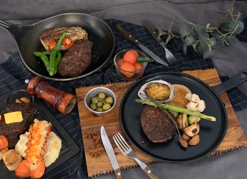 저스틴매거진 무더위를 이겨내려 저스틴 스테이크로 맛있는 휴가 오세요!